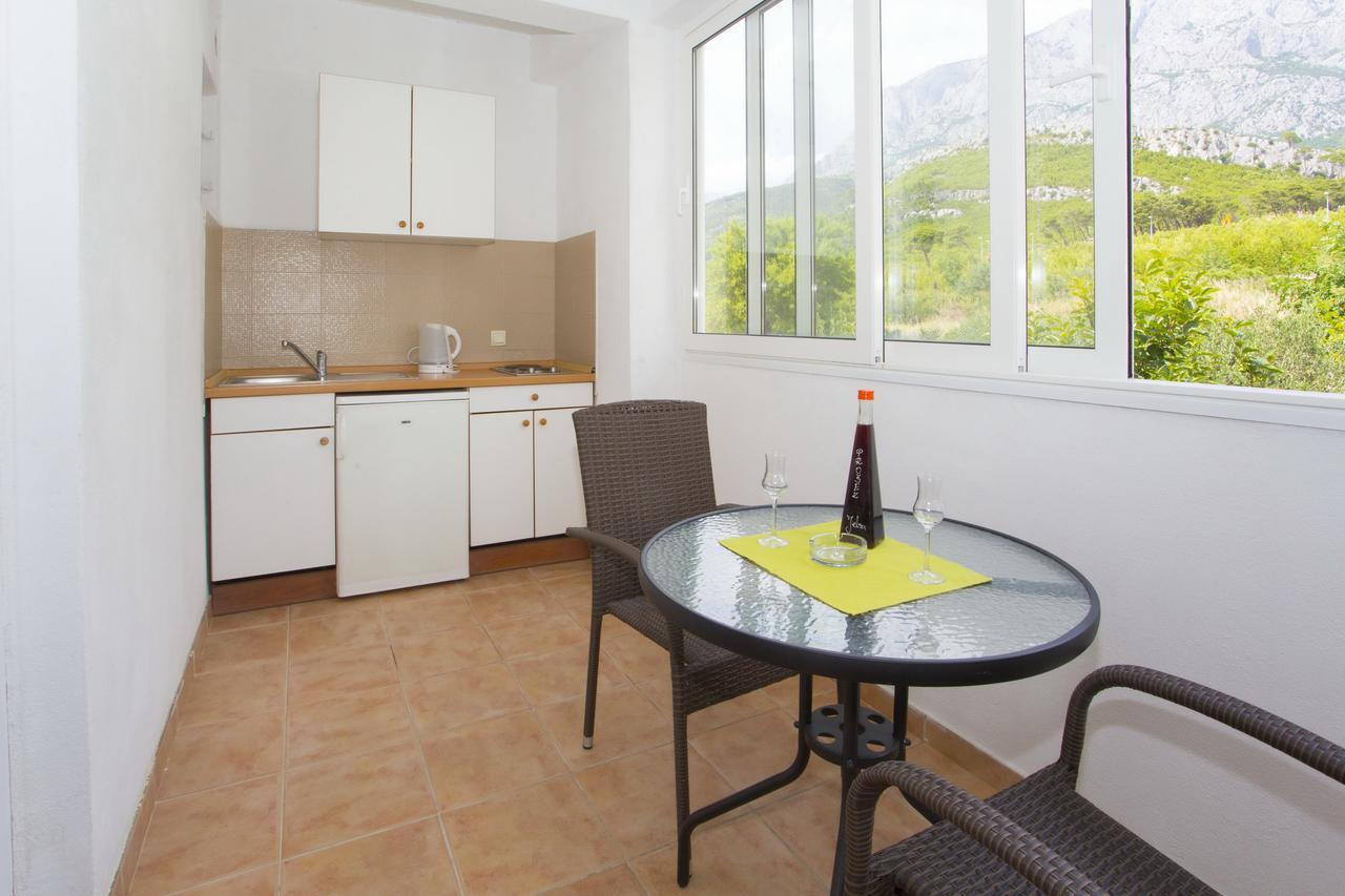 Apartments Blazevic Makarska Exterior photo