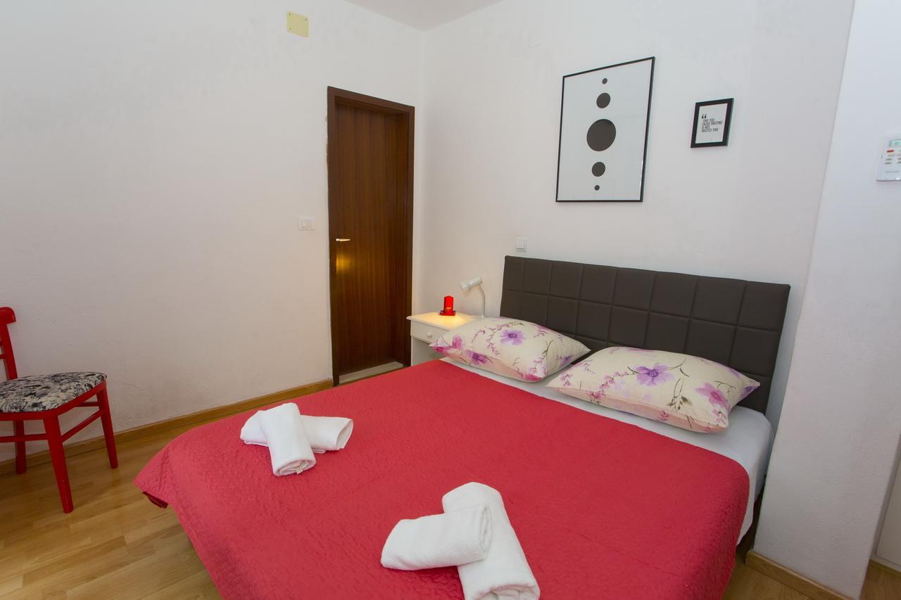Apartments Blazevic Makarska Exterior photo